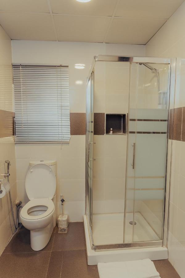 אבוג'ה Sinclair Lake Chad מראה חיצוני תמונה